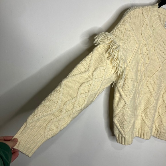 American Eagle cream cable Knit fringe sleeve‎ sweater women's size XS trendy - Picture 4 of 8